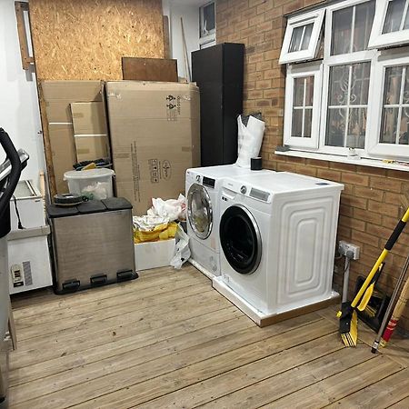 Tran Homestay Londra Esterno foto