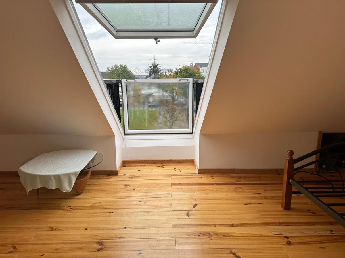 Tran Homestay Londra Esterno foto